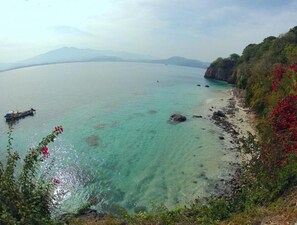 Beach nearby - Bungalows Real del Sol (Rincón de Guayabitos)
