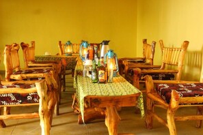 Breakfast, lunch, dinner served; local and international cuisine 