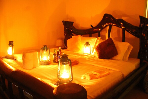 Desk, soundproofing, iron/ironing board, cots/infant beds