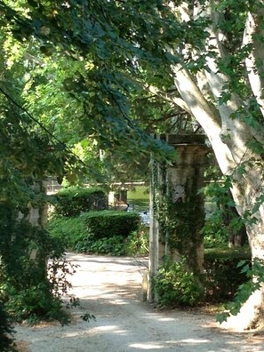 Enceinte de lâhĂ©bergement