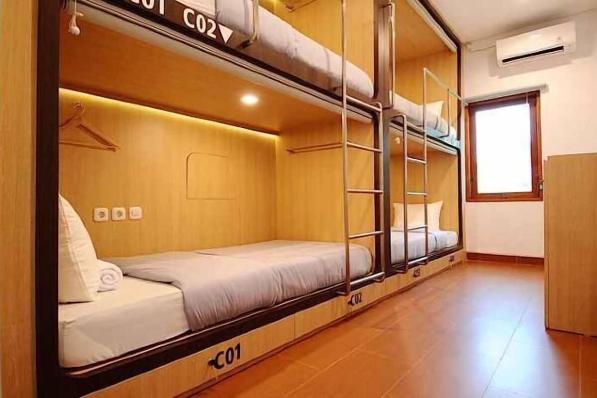 折疊床/加床、免費無線上網