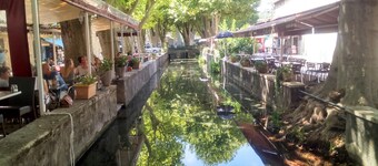 Mas piscine privée clôturée, 5 min Gorges Ardèche, CLIM, WIFI, au calme.