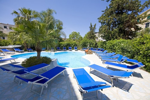 Hotel Nausicaa Palace