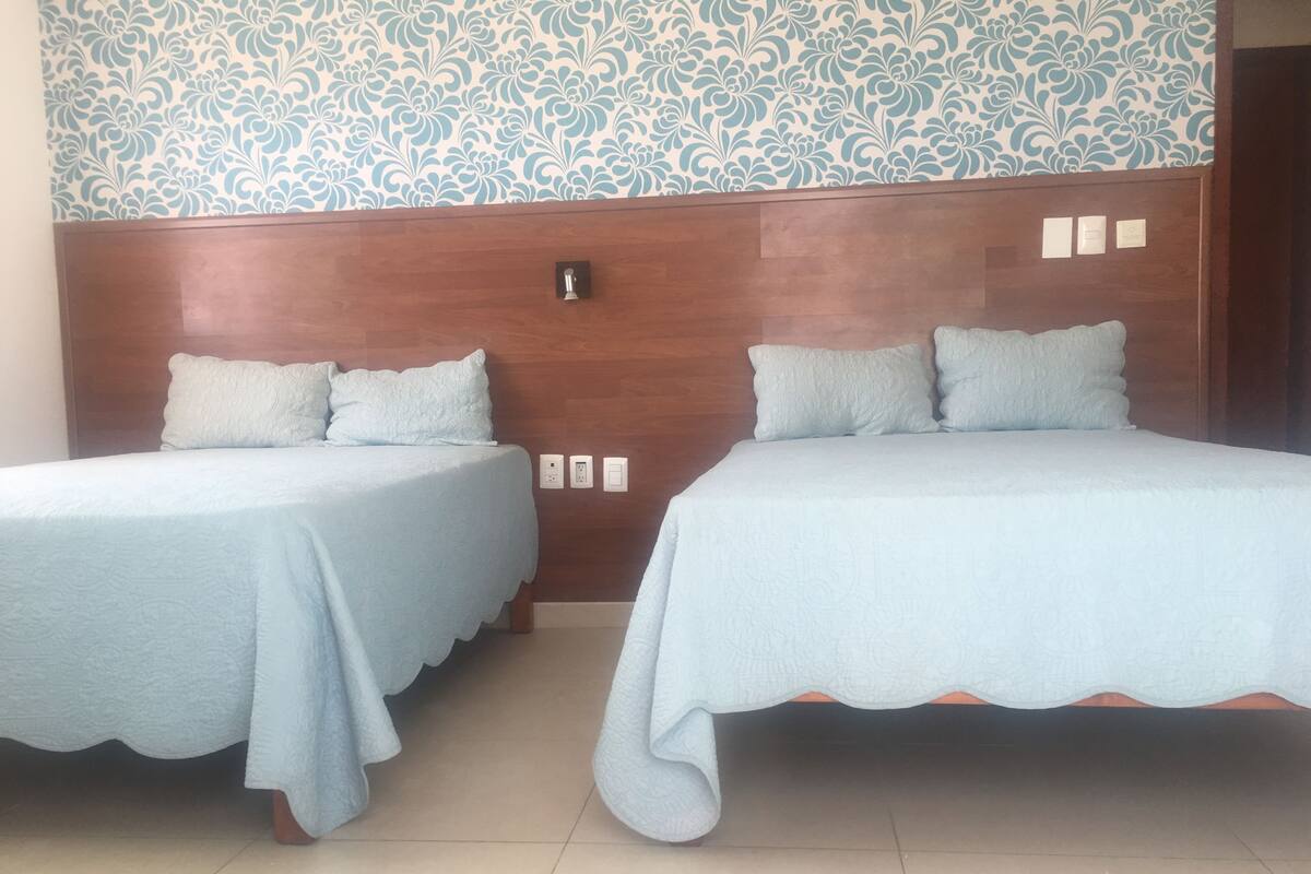 Basic-Vierbettzimmer
