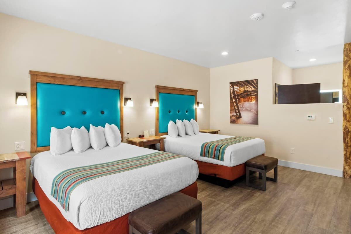 1 bedroom, in-room safe, laptop workspace, soundproofing