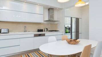 Microwave, oven, coffee/tea maker