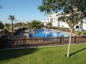 Piscine extérieure