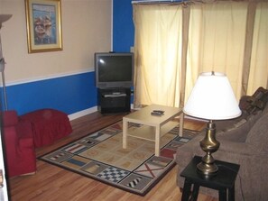 TV, DVD player