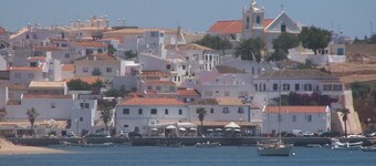 Spacious 2 bedroom apartment in quaint coastal fishing village