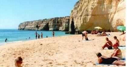 Luxury Two Bedroomed Town House in quaint coastal fishing village