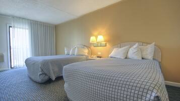 Setrika/meja setrika, Wi-Fi gratis, dan seprai linen