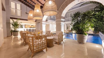 Smart TV 40 polegadas com canais via satélite, TV