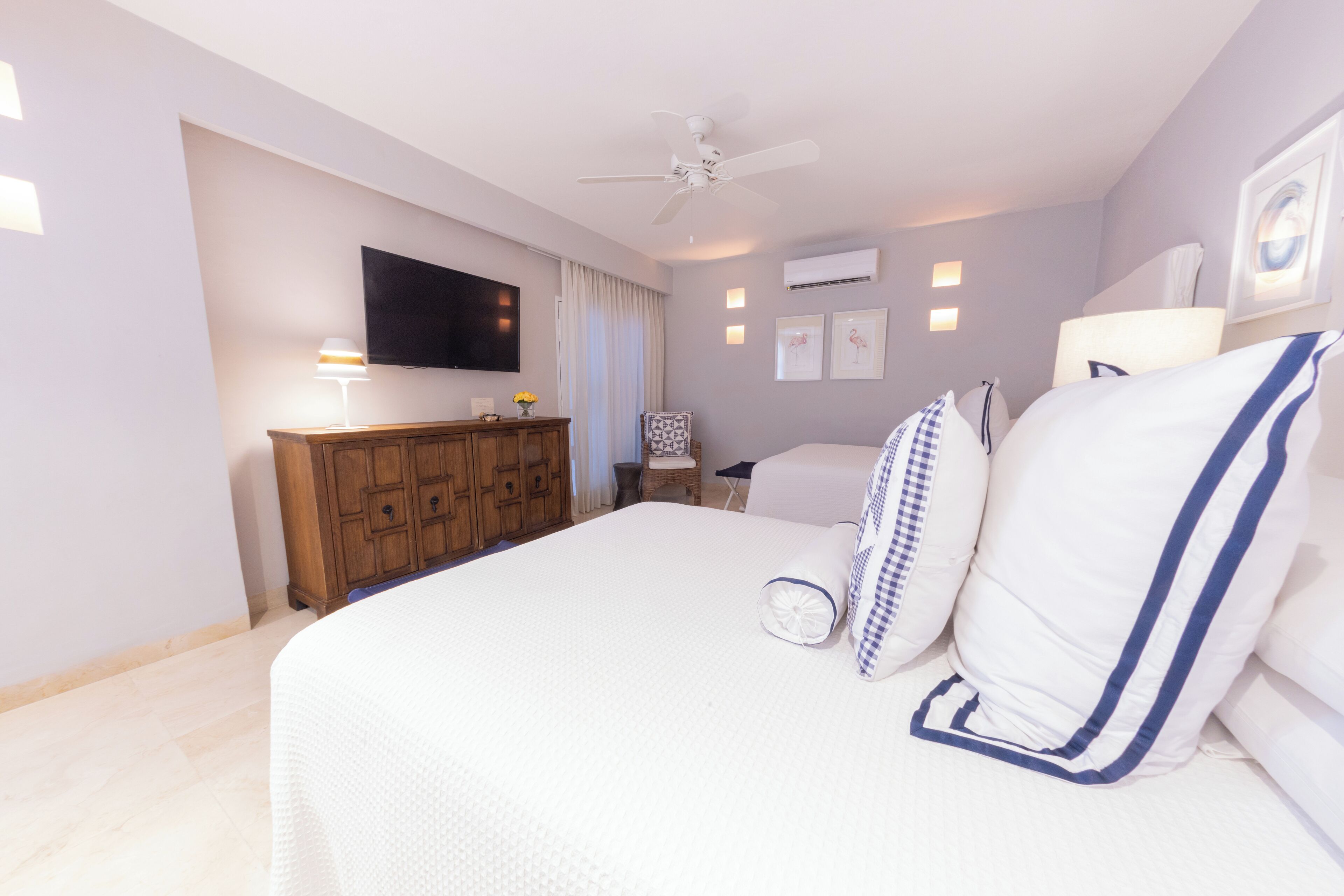 In-room safe, blackout curtains, free WiFi, bed sheets