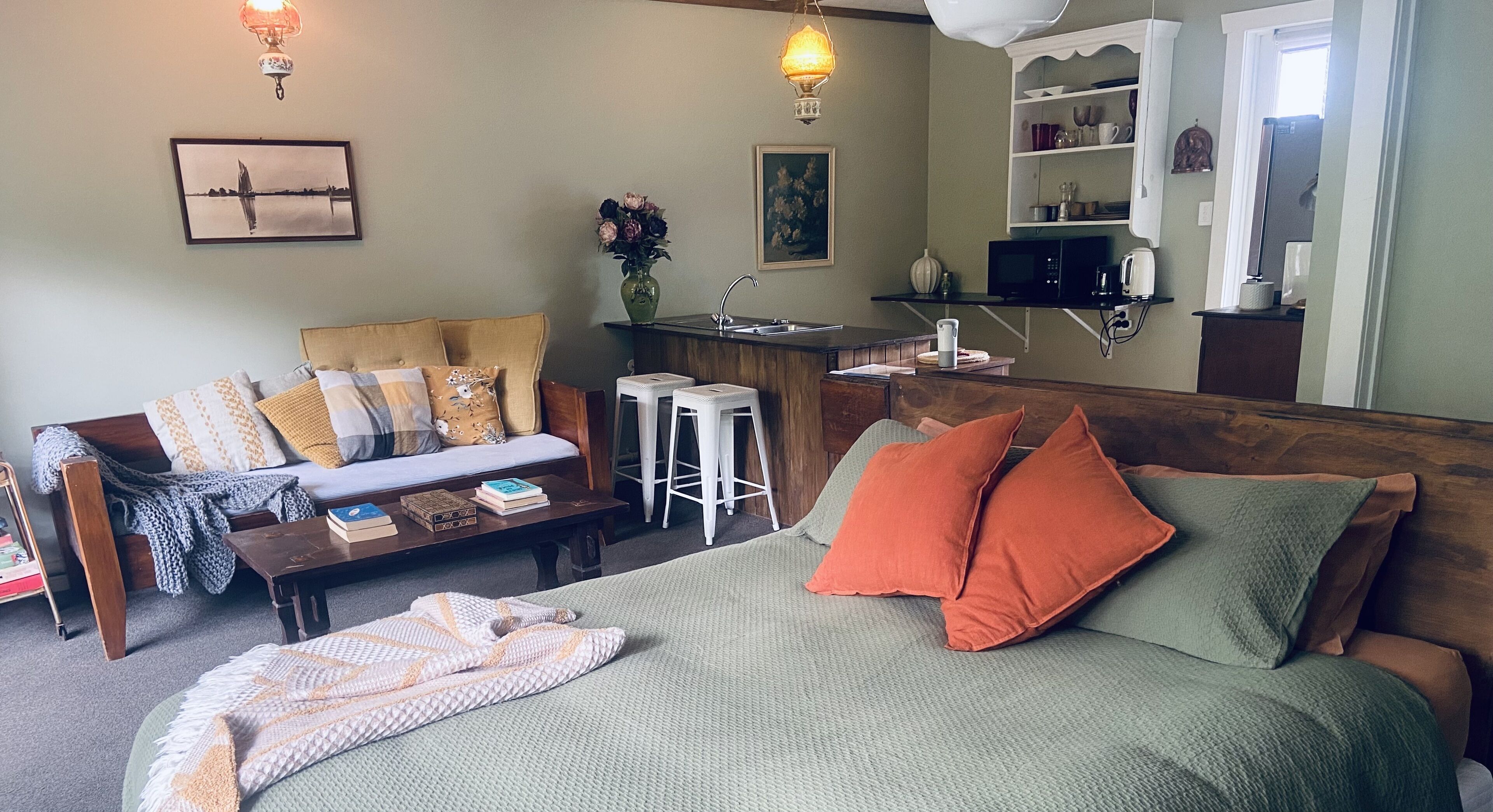 1 bedroom, iron/ironing board, free WiFi, bed sheets