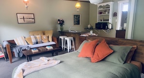 1 bedroom, iron/ironing board, free WiFi, bed sheets - Matakana Waterfall Hideaway   (Matakana)