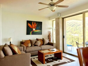 Deluxe Condo, 2 Bedrooms, Ocean View (B2) | Living area | Smart TV, Netflix - Villas Altas Mismaloya (Puerto Vallarta)