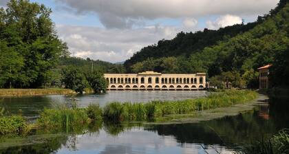 Baubaus House_ Ferienhaus in Cuirone