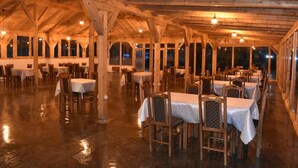 Restaurant - Tara Inn Resort (Foca)