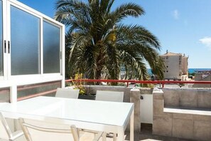 Outdoor dining - SEA VIEWS, SUNNY TERRACE (Playa del Albir)