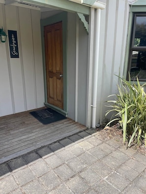 Exterior detail - Seaclusion - Great for Multigenerational Families (Akaroa)