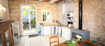  ハウスリニューアル65M2 + SUN patio Wifi internet village MEDIEVAL BERGERAC-SARLAT