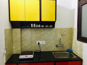 Fridge - Aalayam Studio Apt @ Fortis Memorial Gurugram (Gurgoan)