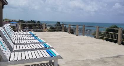 Caye Caulker Beach Hotel