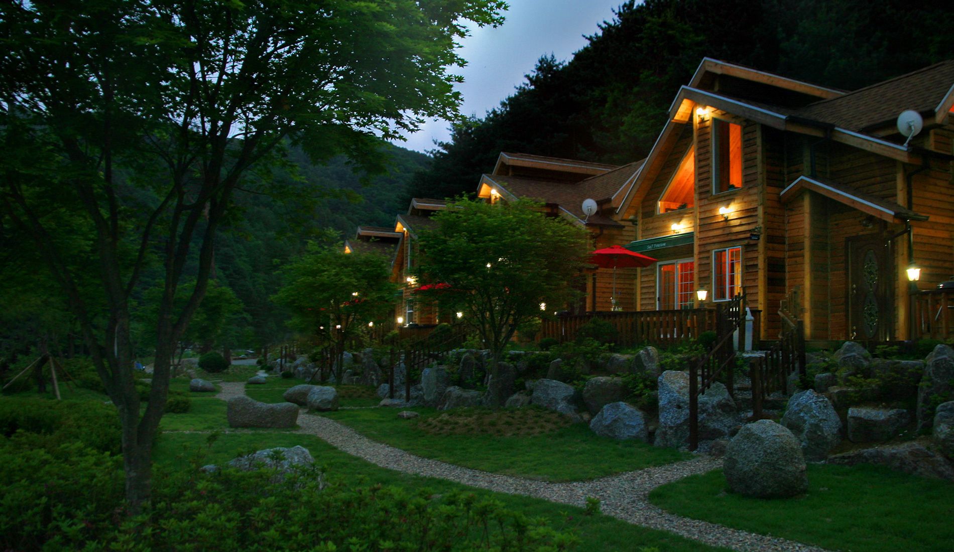 Front of property – evening/night