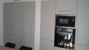 Interior - House with large terrace and fenced garden (Saint-Philibert)