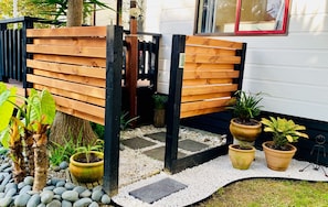 Property grounds - Ohope Beach  2Brm Weekender escape,handy to beach & more! (Ohope)