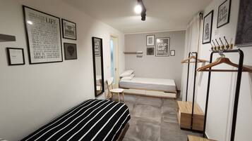 3 camere, una cassaforte in camera, ferro/asse da stiro, Wi-Fi gratuito