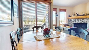 Condo, 2 Bedrooms | Dining - Snowcreek V #997 2 Bedroom Condo by RedAwning (Mammoth Lakes)