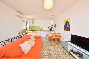 TV, books - A'casa 'e Carmeniello (Lacco Ameno)