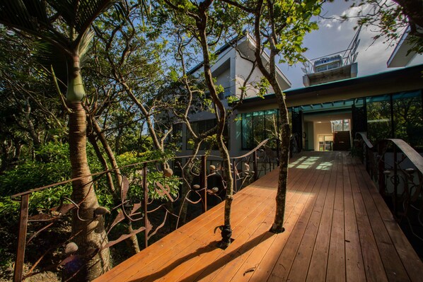 Exterior - TopTai B&B (Hengchun)