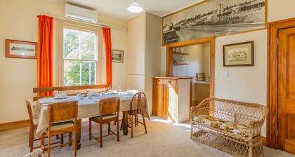 Kaha Cottage - Rangataua Holiday Home