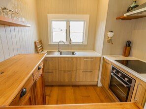 Fridge, microwave, oven, toaster