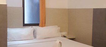 Mira Hotel