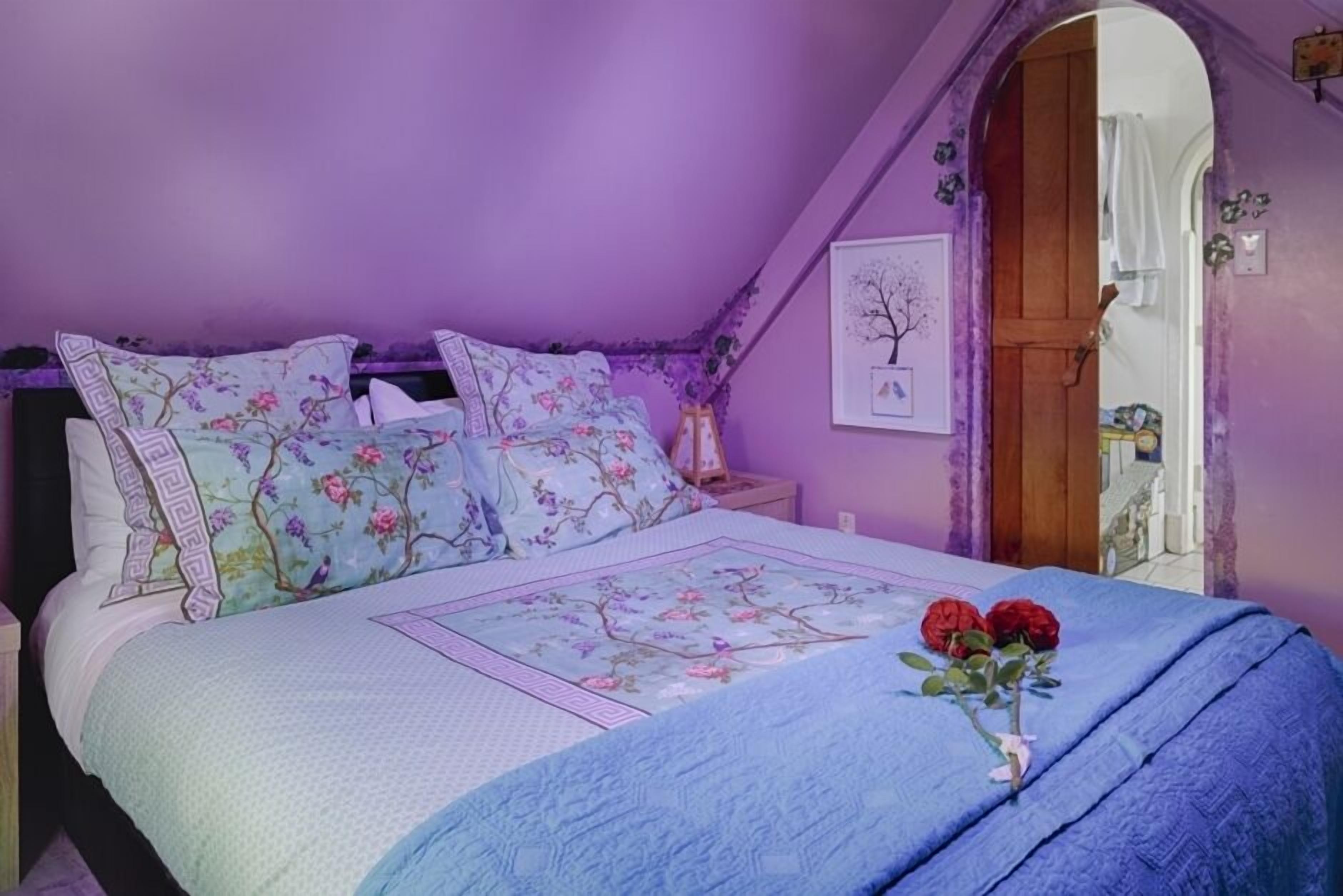 1 bedroom, iron/ironing board, travel cot, free WiFi