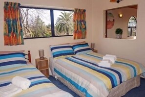 4 habitaciones, internet y acceso para silla de ruedas 