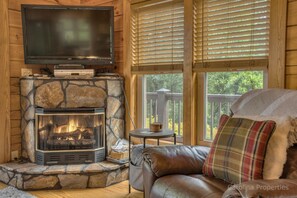 TV connectée, cheminée