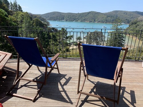 Rauhallinen Ocean päin Island Escape