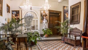Unclassified image, 2 of 52, button - Hotel España (Lima)