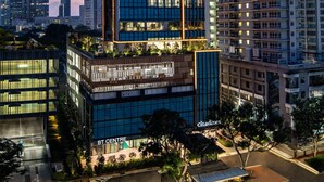 A tall building with the name 'citadines' on the top. - Citadines Balestier Singapore (Singapore)
