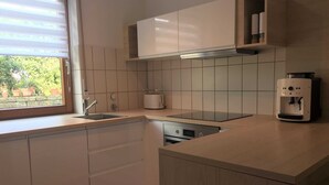 Uklassifisert bilde, 5 av 8, knapp