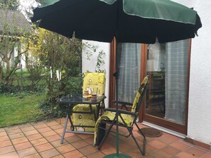 Luokittelematon kuva, 2 kautta 8, painike