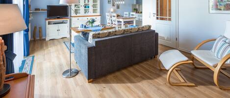 Smart TV, DVD player, foosball, table tennis