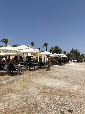 Restauration en plein air