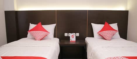 Standard Twin Room | 1 bedroom, desk, soundproofing, free WiFi