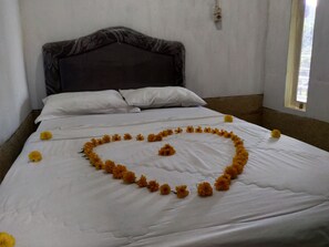 Basic House | Free WiFi, bed sheets - Bale Sembahulun Cottages & Tent (Sembalunbumbung)