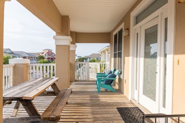 House, 4 Bedrooms | Outdoor dining